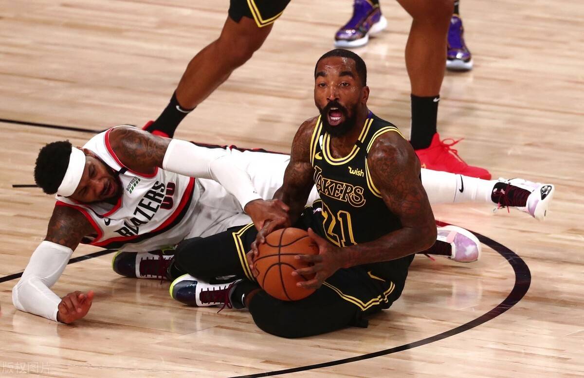 吉林队完胜湖人，麦科勒姆统治全场