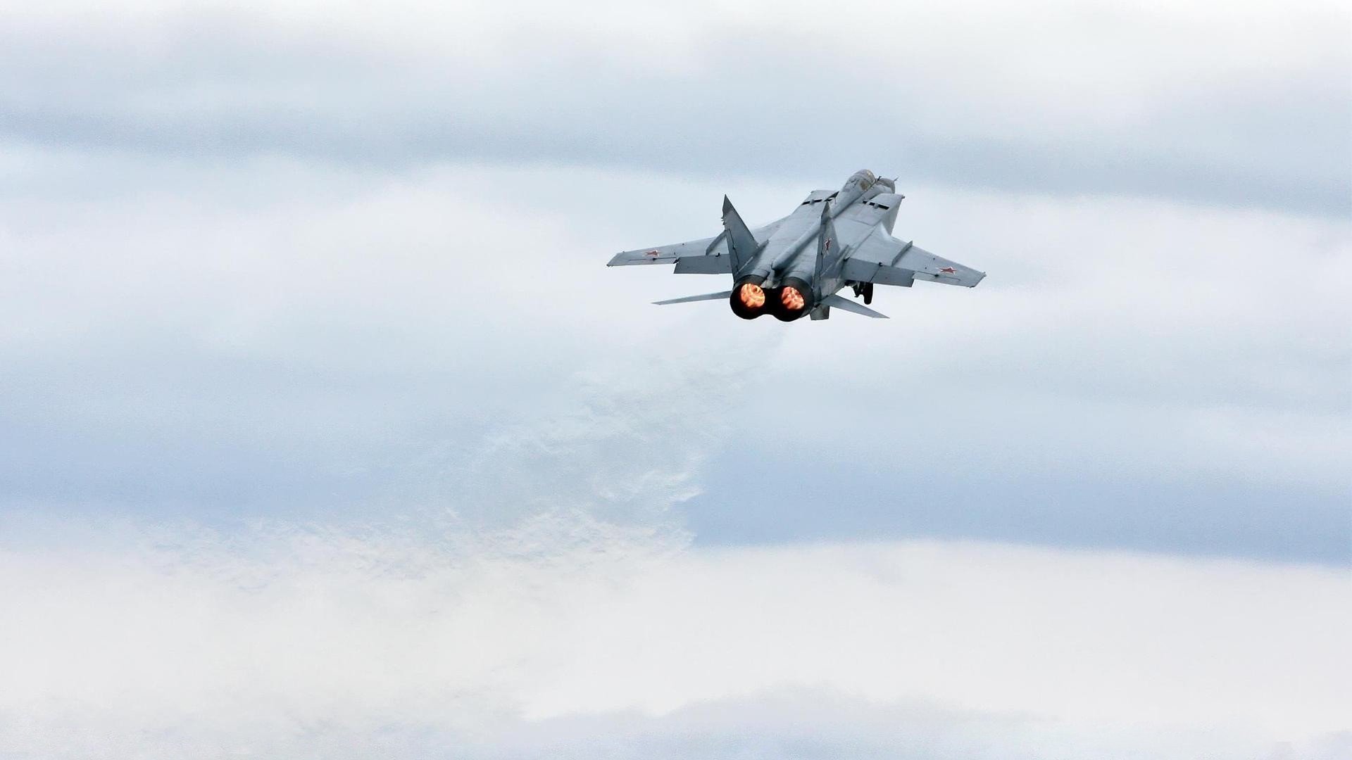 新王加冕夜,开拓者沉稳破鹰阵,拉梅洛手术刀式切割决胜比赛