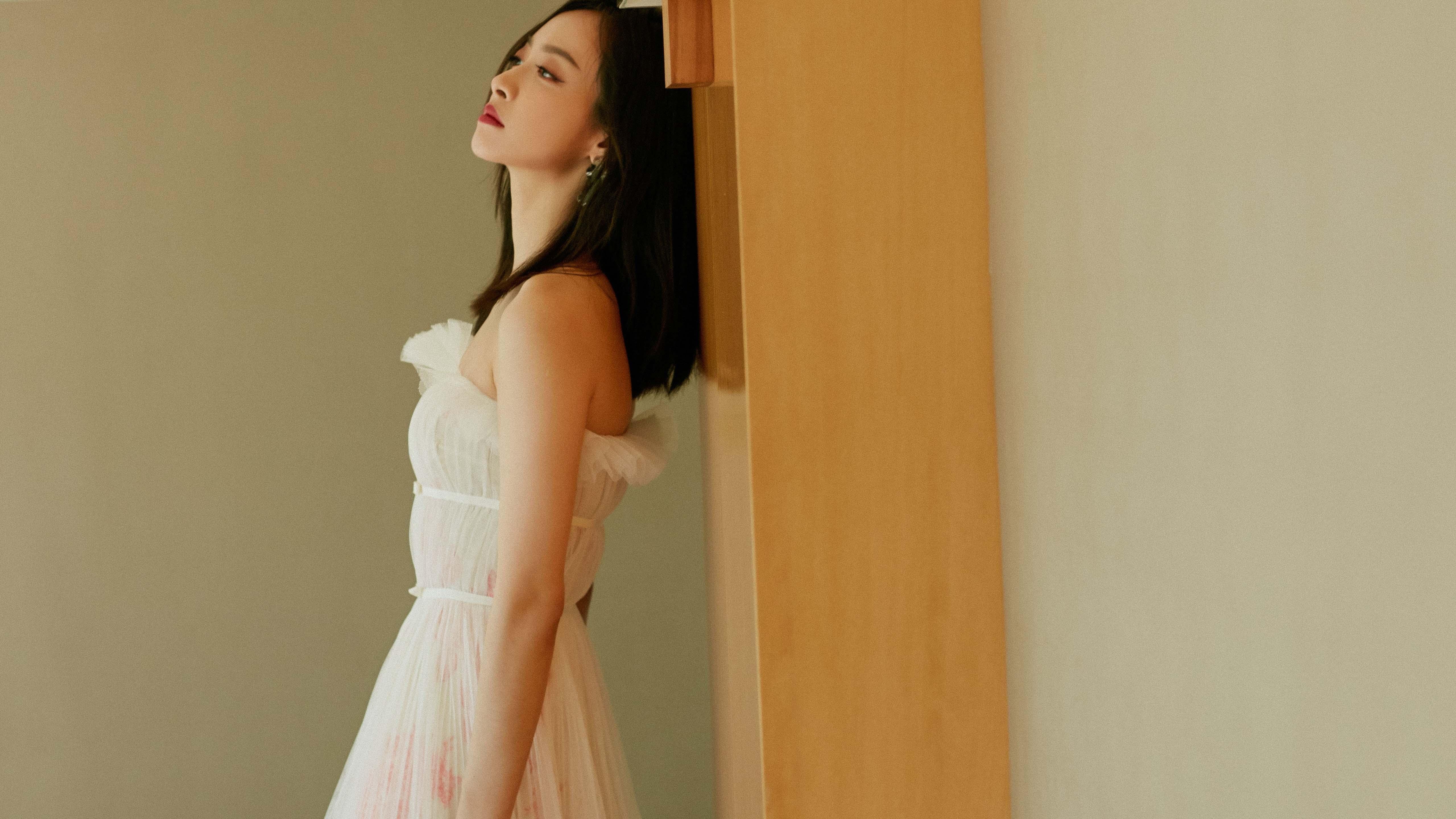 虚拟赛场,真实荣耀,当浙江队跨次元淘汰快船,利拉德的数字灵魂如何成为胜负手?一次电竞与篮球的量子纠缠,一个关键先生在数据洪流中的加冕礼